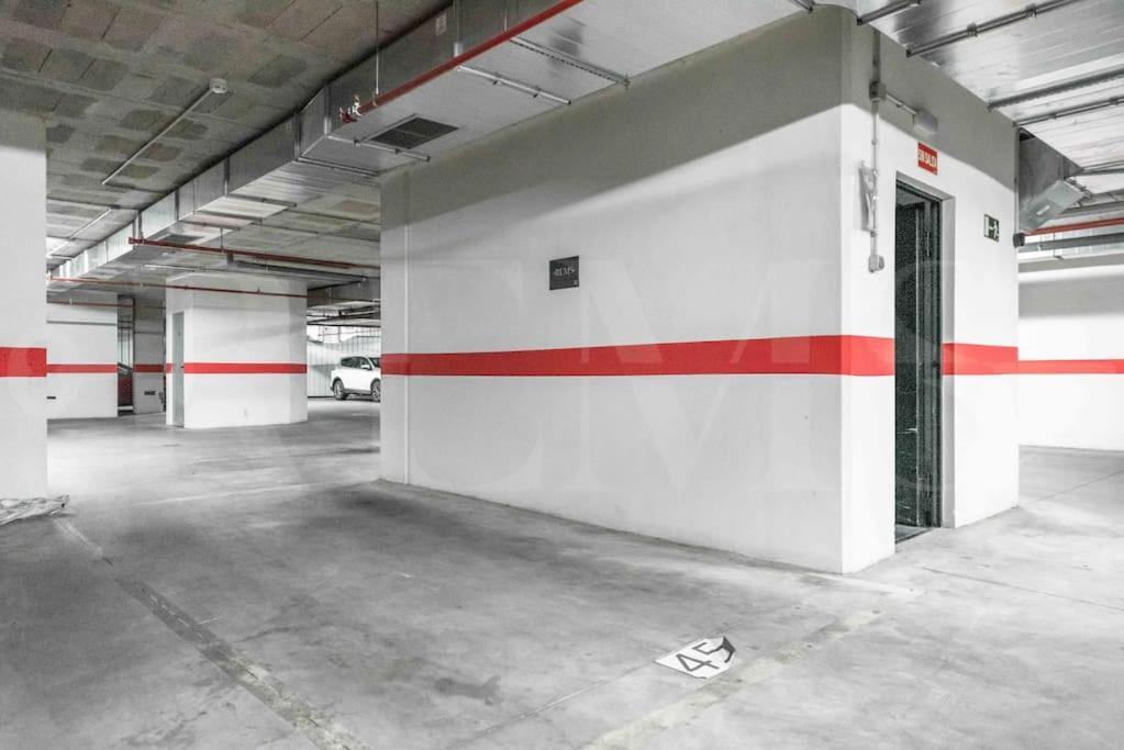 Cozy With Parking In The Center By Rems Apartament