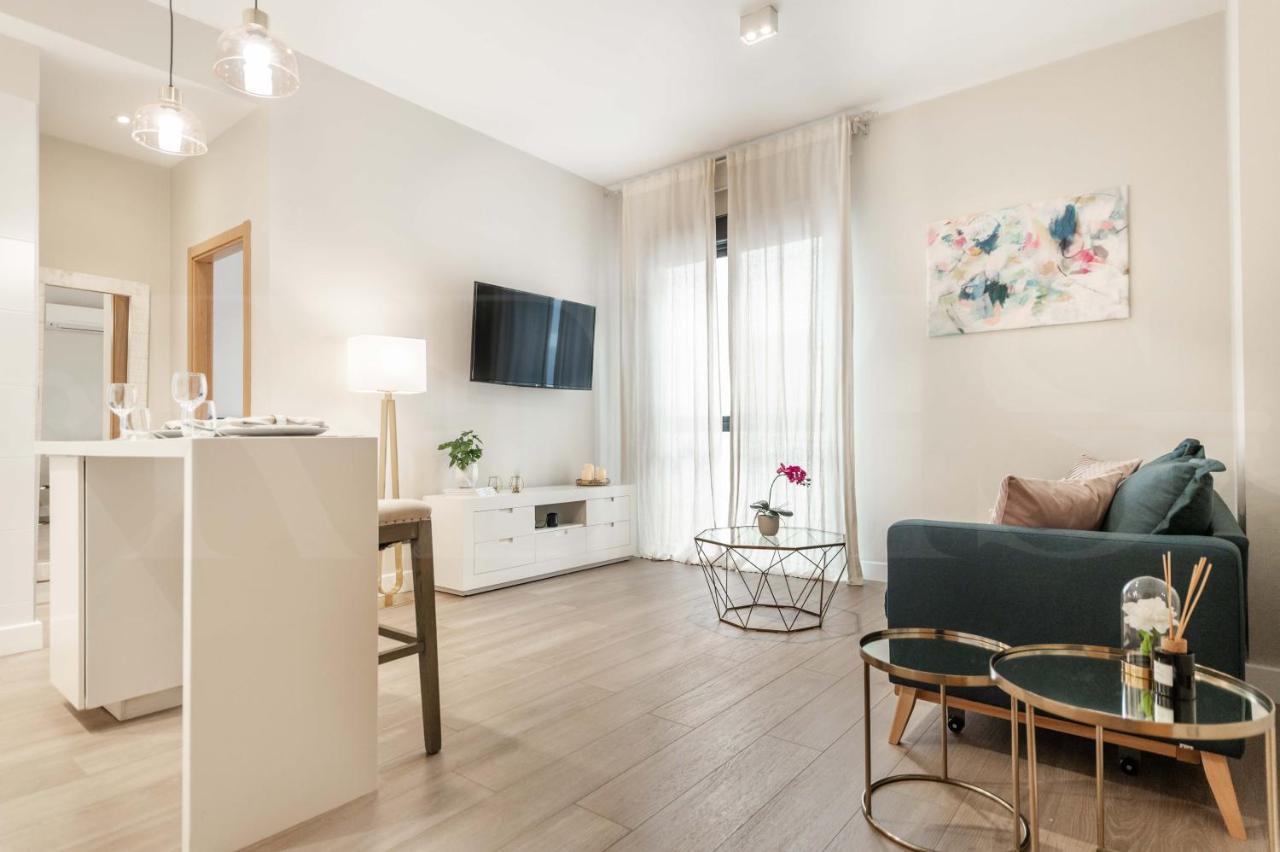 Cozy With Parking In The Center By Rems Apartament