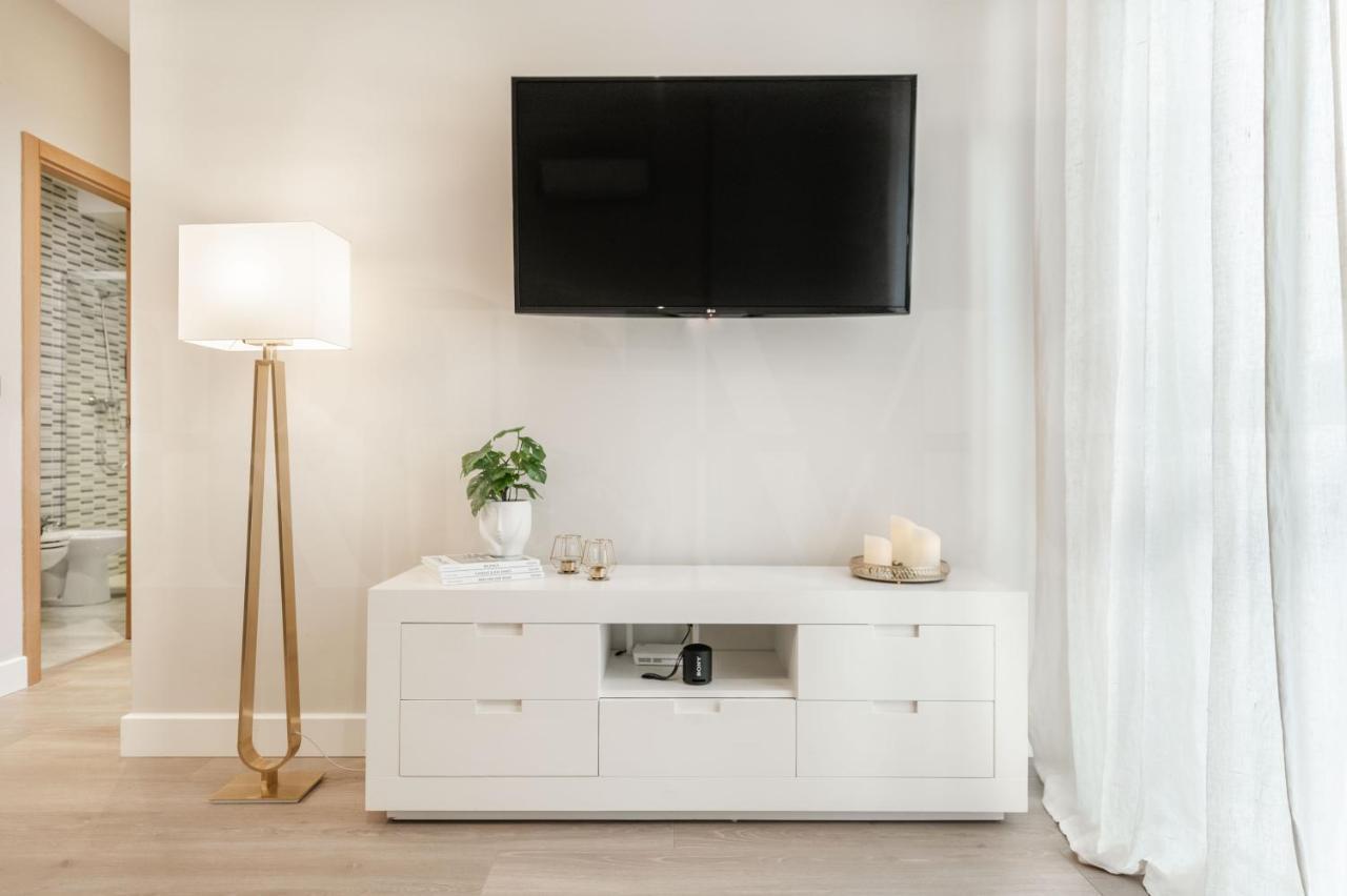 Cozy With Parking In The Center By Rems Apartament